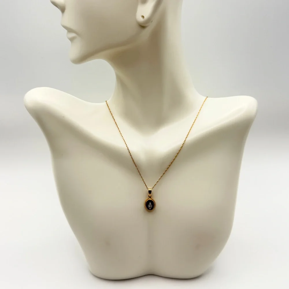 Vintage 14K Solid Gold Black Onyx Diamond Pendant Necklace 18” *Signed Carla* - Picture 5 of 16